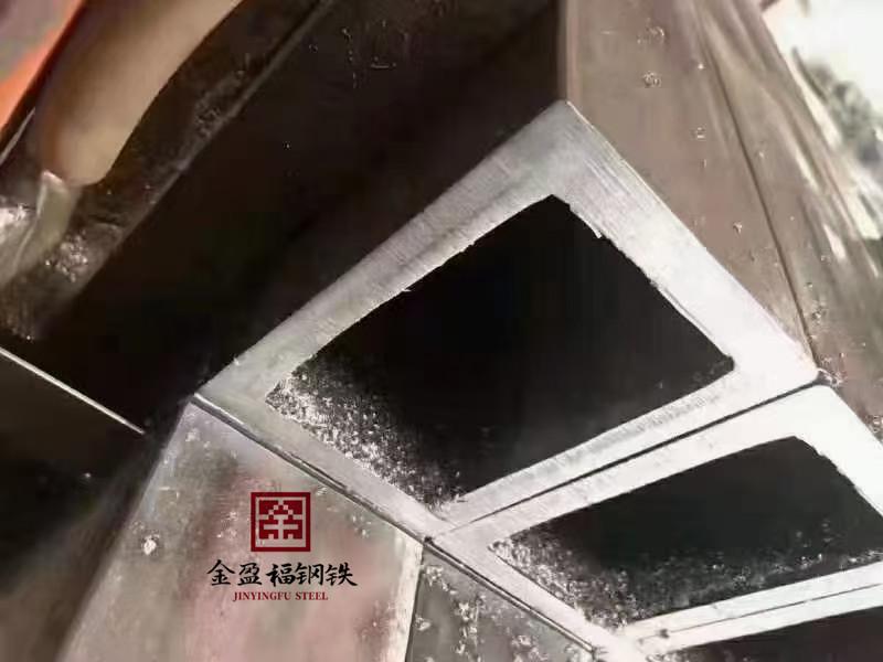 精致钢